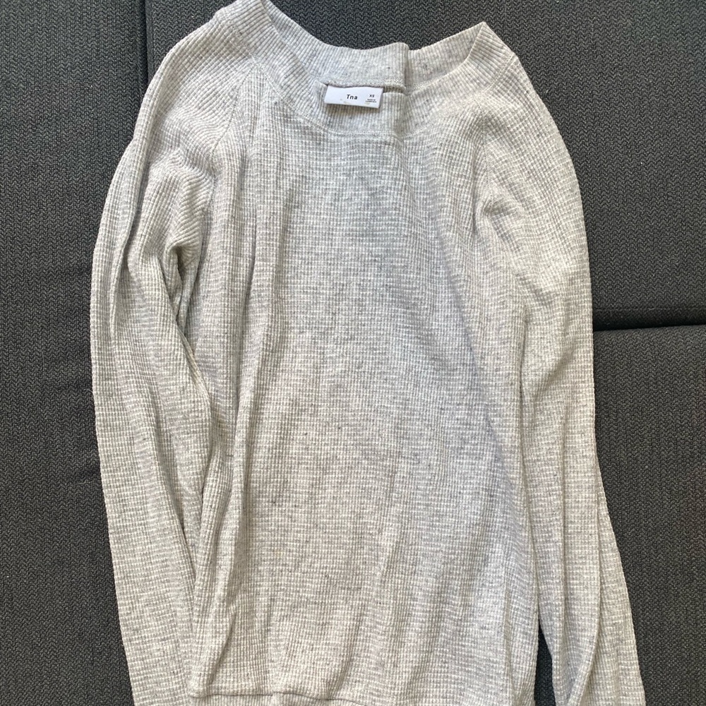 Aritzia TNA Long Sleeve Sweater (XS)